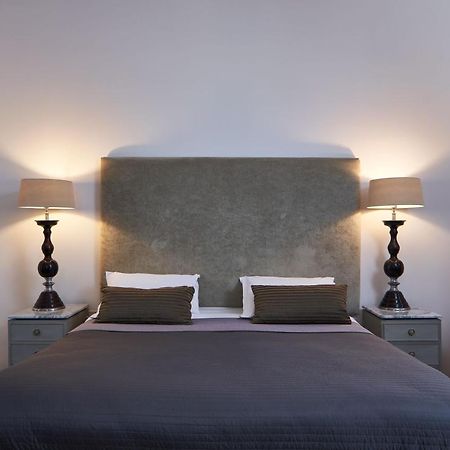 Emporikon Athens Hotel Екстериор снимка