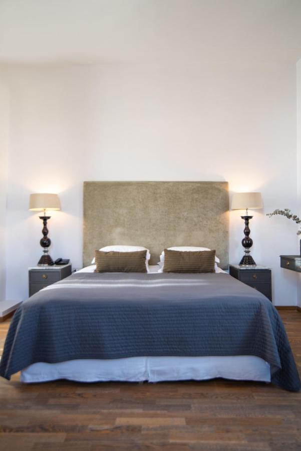Emporikon Athens Hotel Екстериор снимка