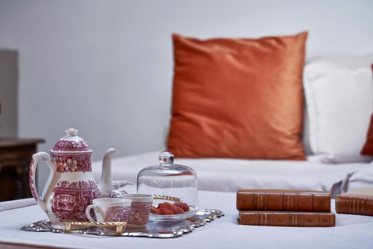 Emporikon Athens Hotel Екстериор снимка